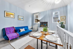 Lovely Split level 2 bedroom flat in NW London